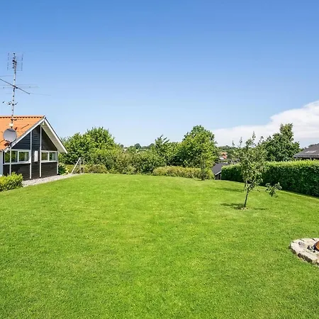 Four-bedroom In Vakantiehuis